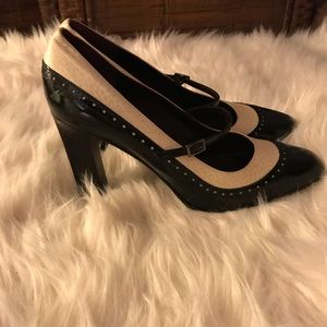 Via Spiga Heels 👠  Size 7.5
